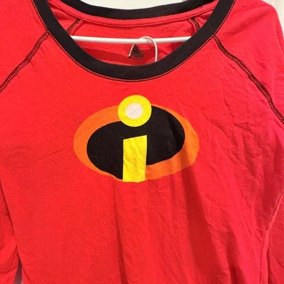 Incredibles Adult PJ Set - Picture 2 of 4